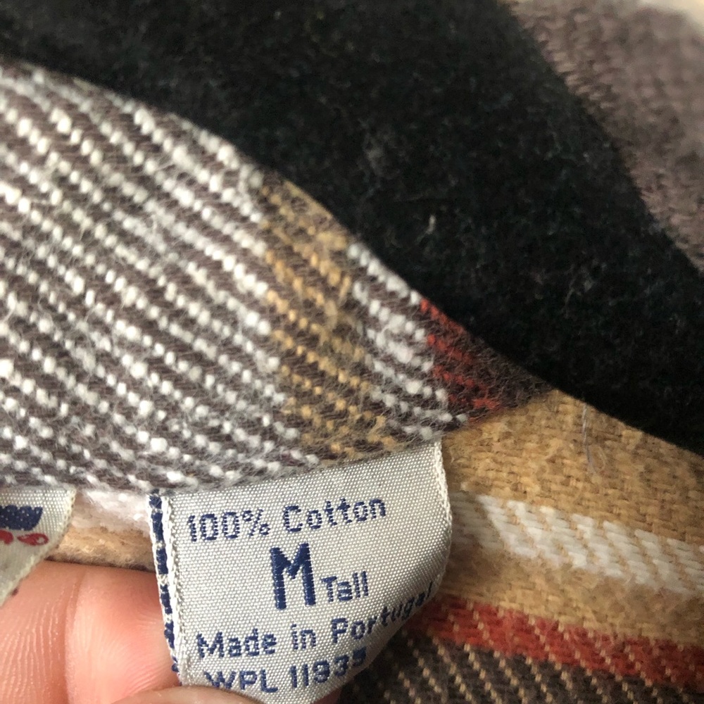 Flannel button down - Picture 3 of 3